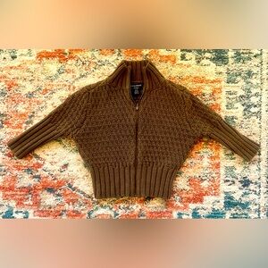 Guess knit cropped full zip sweater. Size XS.